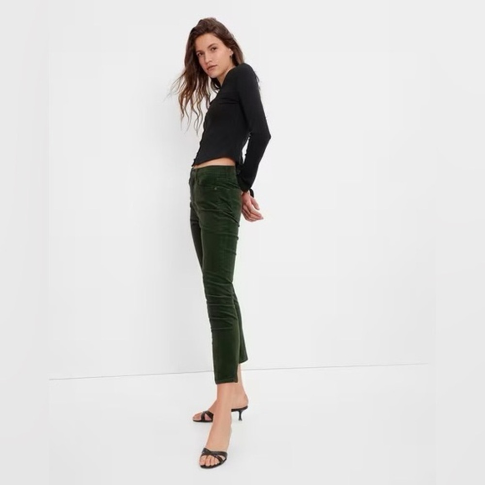 GAP High Rise Vintage Slim Corduroy Pants | Green Spruce | Size 28 (6R)